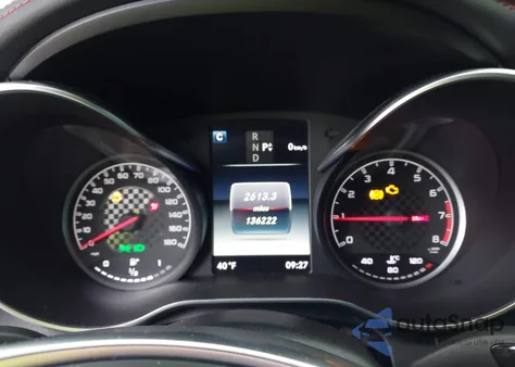 2016 Mercedes-Benz C 450 Amg 4Matic z USA, uszkodzony, nr VIN 55SWF6EB8GU132388